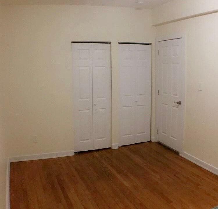2nd image of 6001 Kennedy Blvd E