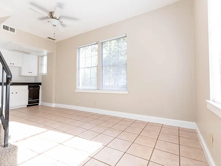 3506 Enfield Rd #106 — Photo 8