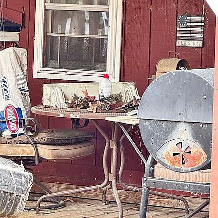 Covered area off kitchen 