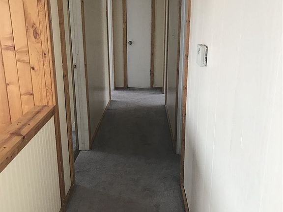 5th image of 1760 Bridgewater Dr