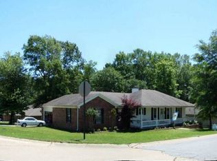 2724 Oakbrook, Benton, AR 72015