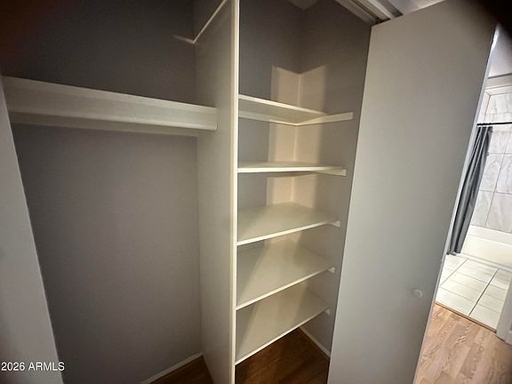 4th image of 5208 S Hazelton Ln