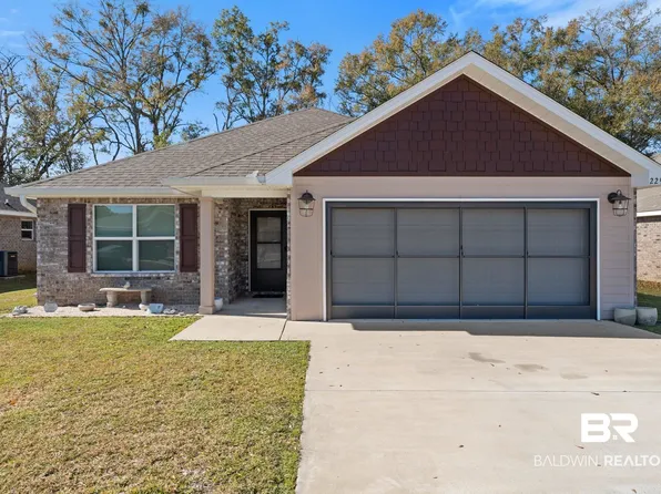 22922 Lance Dr, Robertsdale, AL 36567