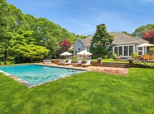 4 Barclay Ct, East Hampton, NY 11937