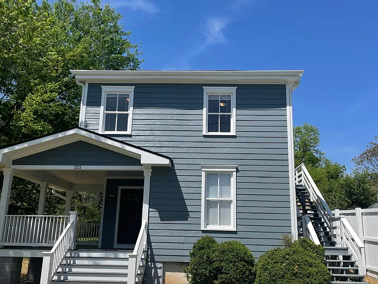213 Douglas Ave #B — Photo 2