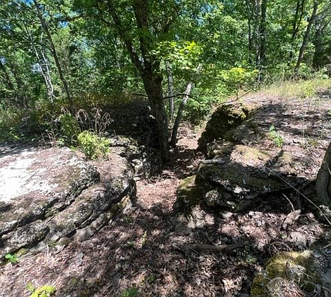 5th image of 2502 County Road 220