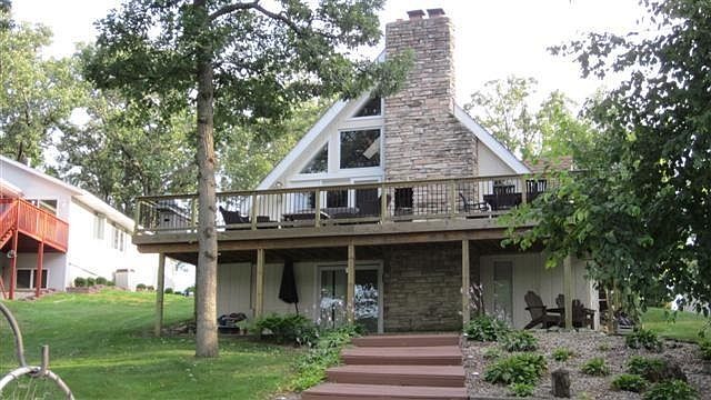 1st image of 12 Delburne Dr