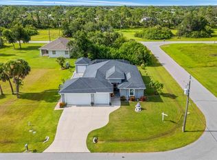 114 Venice Rd, Rotonda West, FL 33947
