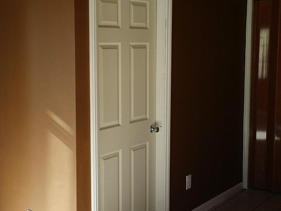 3rd image of 352 San Fidel Ave #1