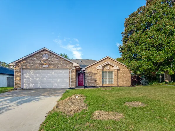 1037 Colony St, Flower Mound, TX 75028