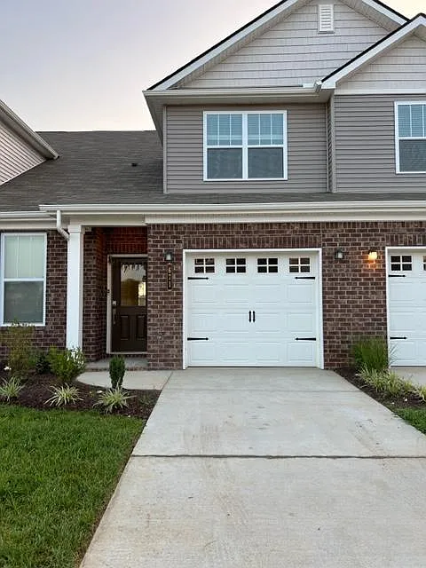 470 Alcott Way