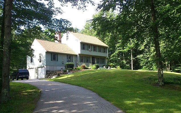 2nd image of 104 Little Mill Rd