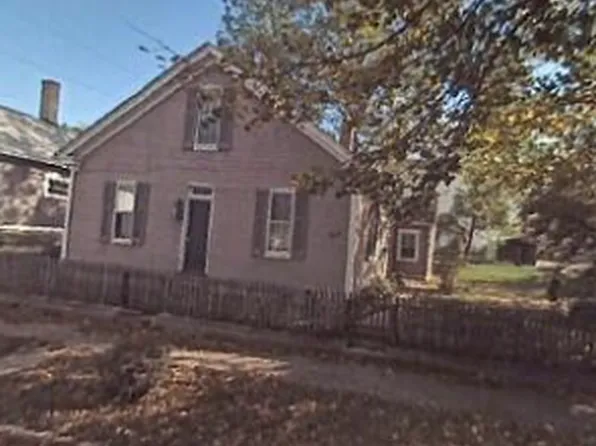 317 SW 3rd St, Richmond, IN 47374