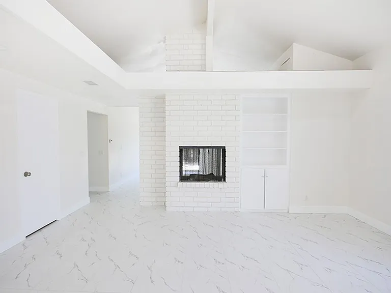 14482 Grassmere Ln — Photo 4