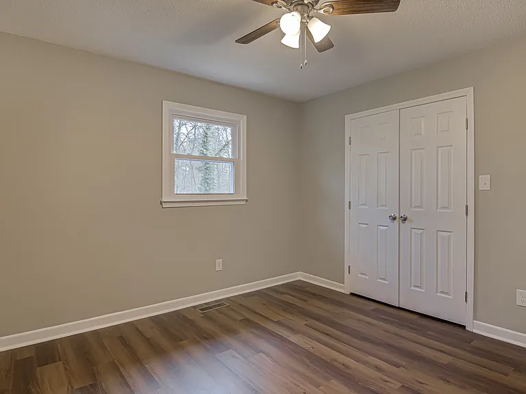 828 Brickwood Ct — Photo 10