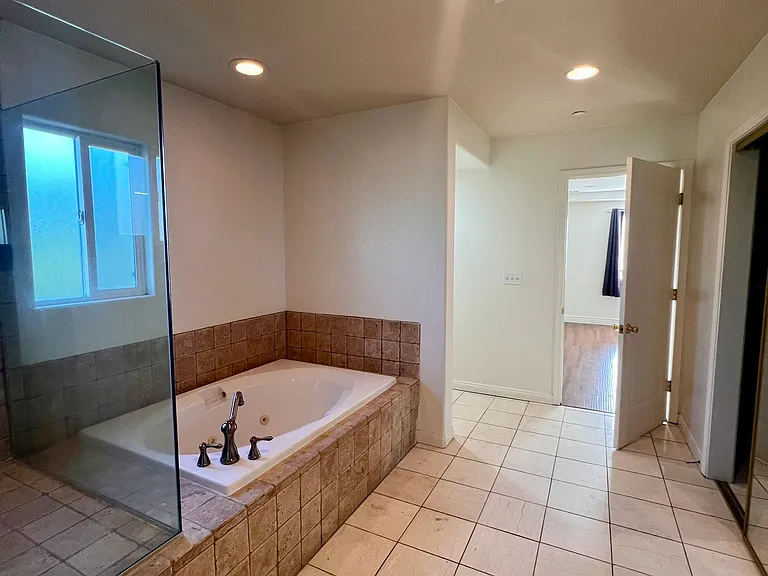 4490 Gabriella Pl — Photo 22