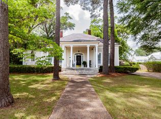 110 Hall St, Bainbridge, GA 39817