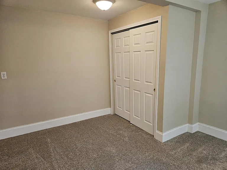 125 N Summit St #1 — Photo 4
