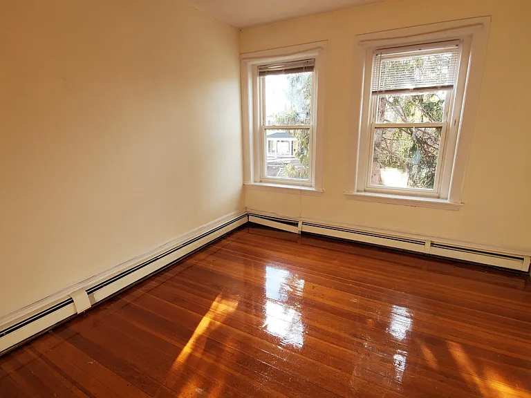 811 Washington St #3 — Photo 34