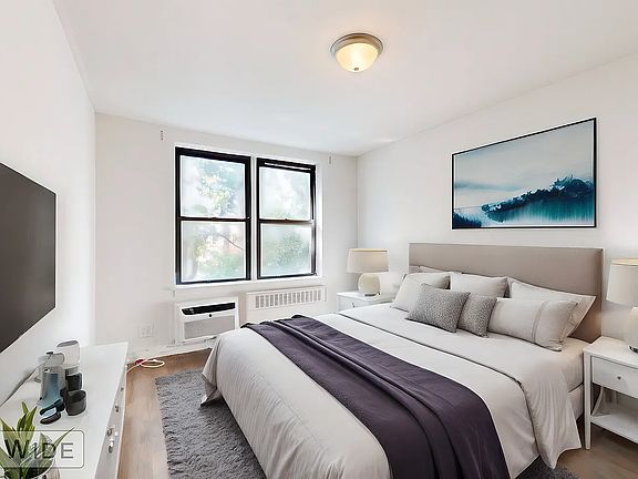 2nd image of 202 6th Ave #3B