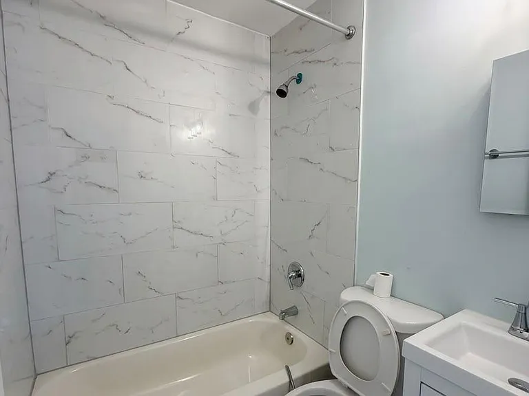 4902 Van Walbeek Pl — Photo 4