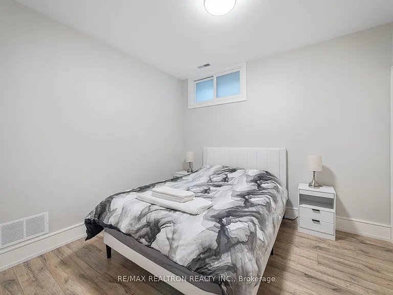 6 Geddes Ct #BASEMENT — Photo 22