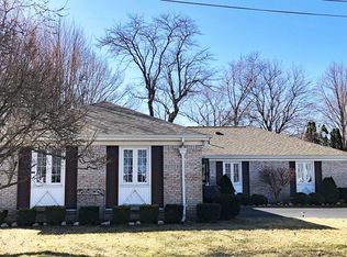 537 W Jackson St, Fostoria, OH 44830