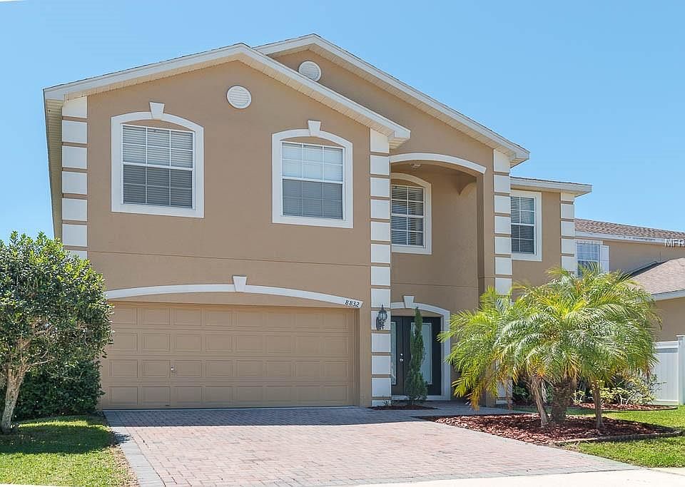 1st image of 8832 Cameron Crest Dr