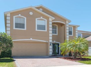 8832 Cameron Crest Dr, Tampa, FL 33626