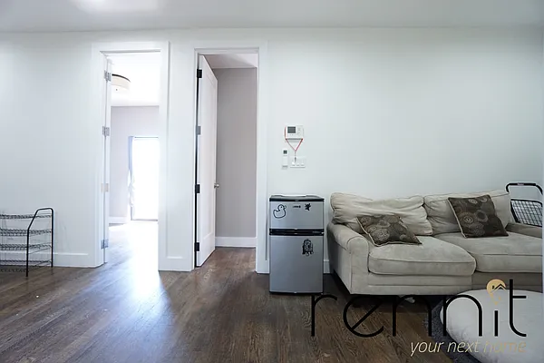 Rented by Rennit Inc. | media 24