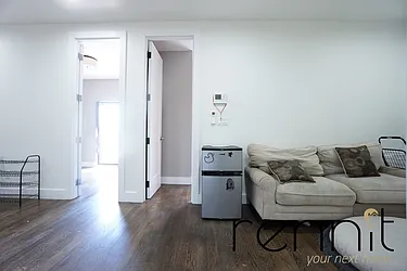 Rented by Rennit Inc.