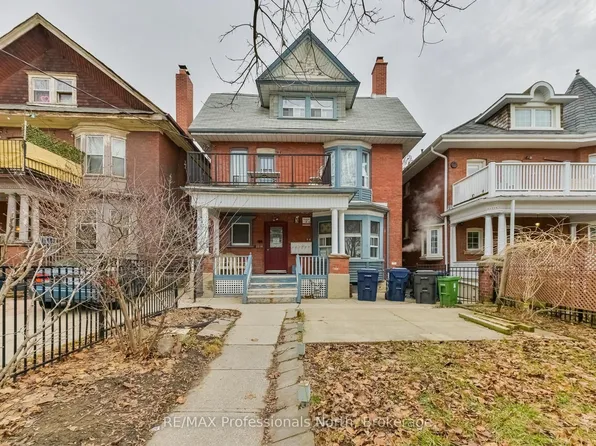 3 Maynard Ave, Toronto, ON M6K 2Z7