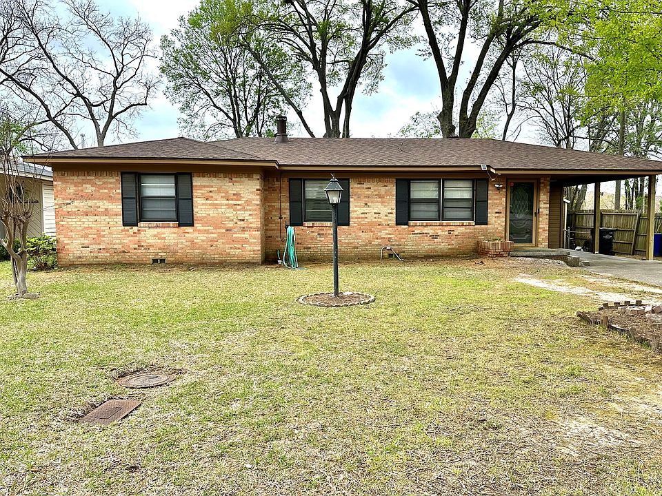 1st image of 818 Glencrest Ln