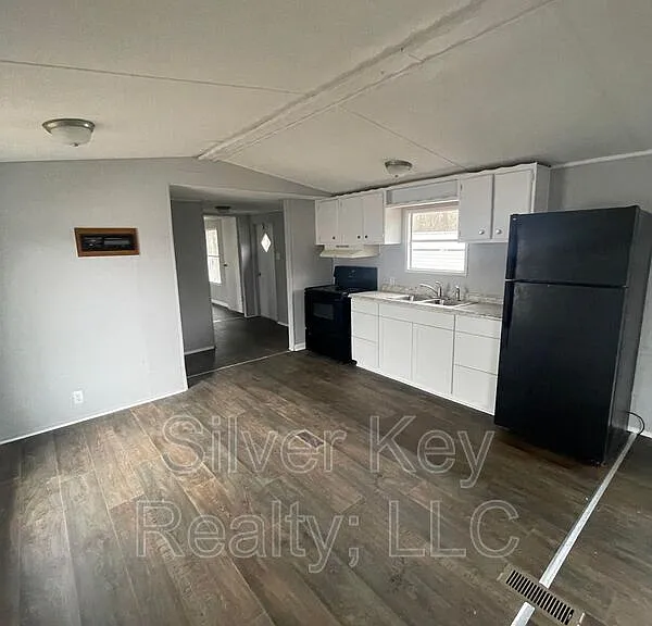 1019 S Jackson St #23 — Photo 4