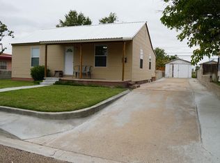 811 E 3rd St, Monahans, TX 79756