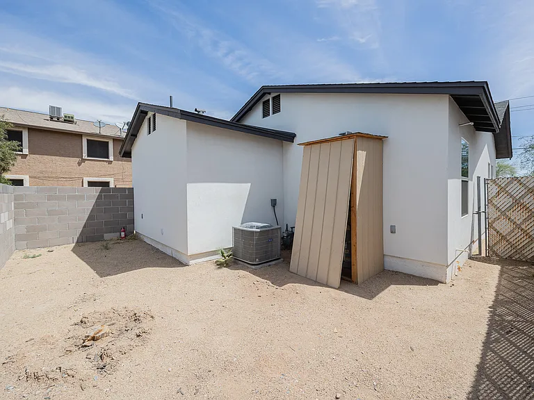 4130 N Longview Ave, Phoenix Az — Photo 21