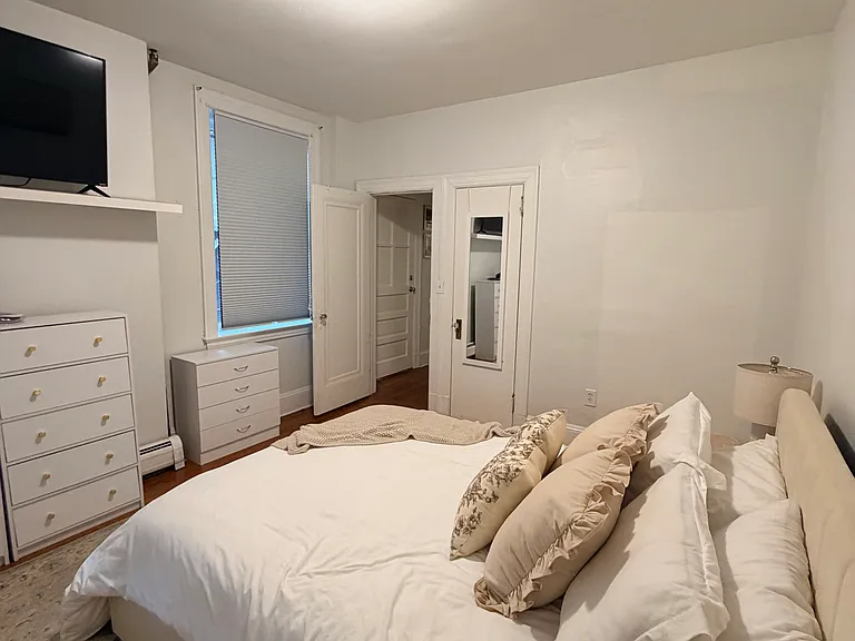 256 Bradley St #1-0 — Photo 16