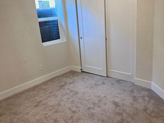 3rd image of 1429 N Verbena St