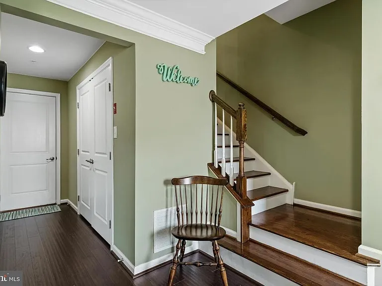 207 Quarry Point Rd — Photo 3