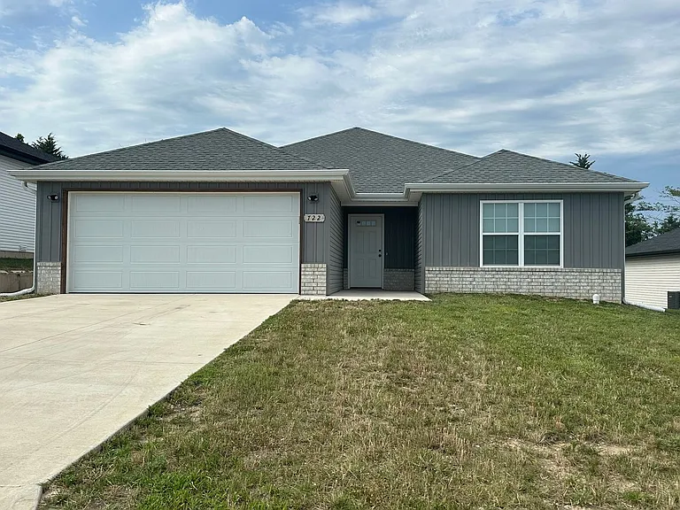 722 Swiss Rd — Photo 1