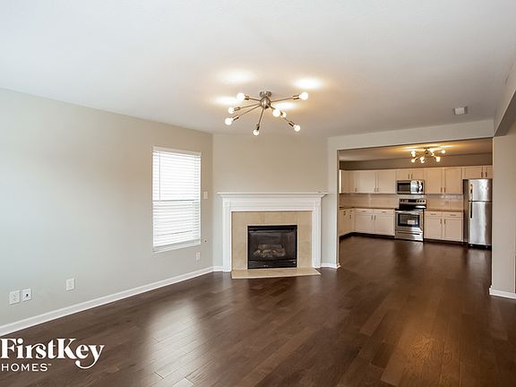 3rd image of 10224 Cumberland Pointe Blvd