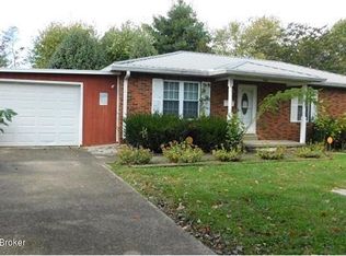 314 College St, Hodgenville, KY 42748