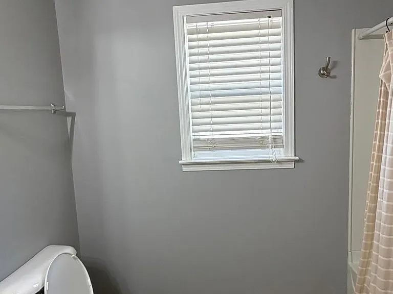 4008 Remington Oaks Cir — Photo 9