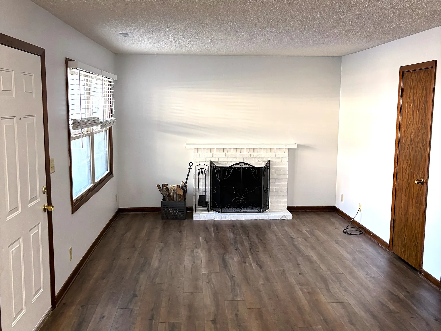2 bed, 750 sqft, $900 — Photo 4