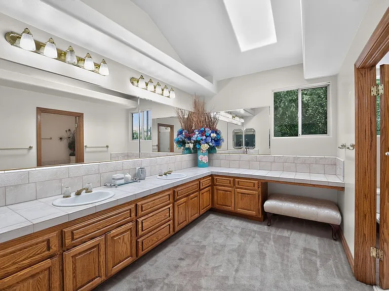 482 W Palm Dr — Photo 27