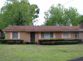 1202 Rex Ln, Longview, TX 75602