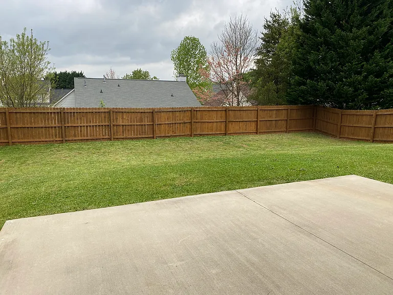 121 Fawnbrook Dr — Photo 19