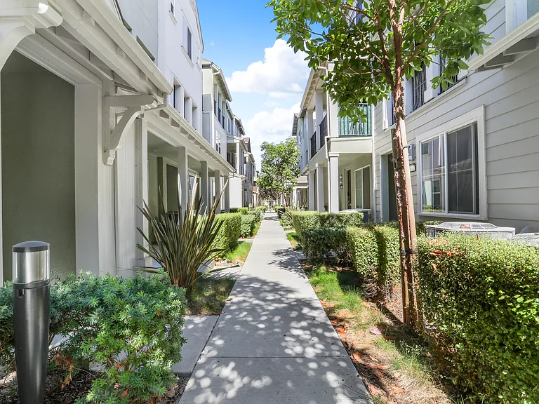 37613 Estuary St — Photo 3