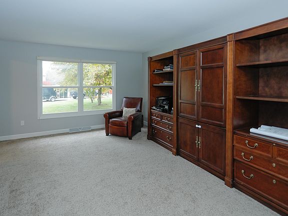 6272 High Pointe Cir-105