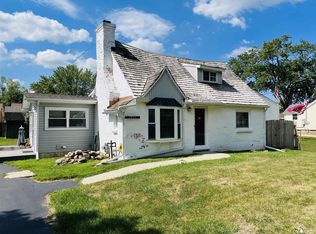 5935 Vandercook St, Monroe, MI 48161